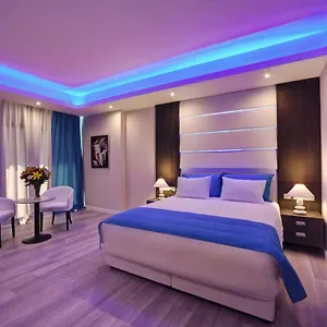 Отель The Josephine Boutique